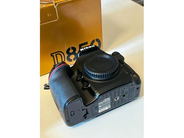 Nikon D850 nella confezione originale - 3/6